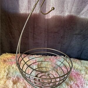 Source Unknown Silver Fruit Basket with Hook